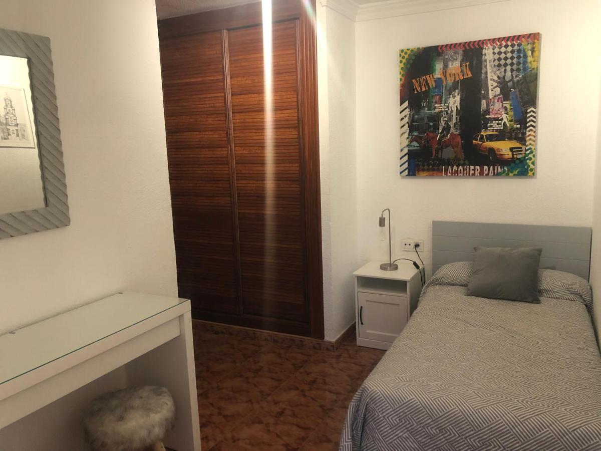 Apartmán Piso En Pedregalejo A 50M De La Playa. Màlaga Exteriér fotografie