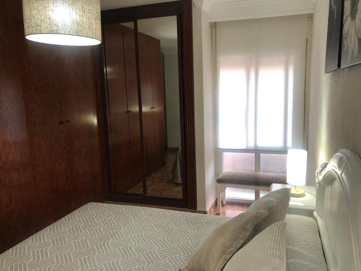 Apartmán Piso En Pedregalejo A 50M De La Playa. Màlaga Exteriér fotografie